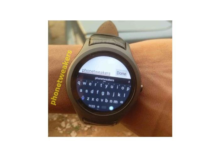 No.1 D5+ Smartwatch Typing