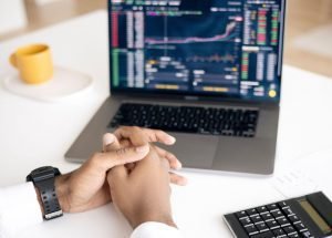 Read more about the article HonestCapital Erfahrungen – Interaktives Trading
