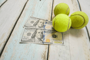 Read more about the article How to Bet on Tennis Successfully – Tips & Strategies for Making Smart Decisions When Making In-Play Wagering Bets During Matches